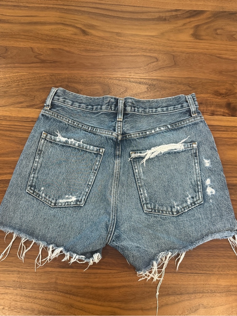 AGOLDE Dee High Rise Denim Shorts — Size 27 - Picture 5 of 8